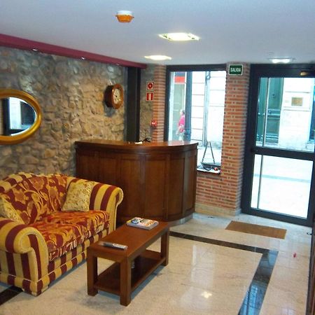 Apartamentos Entrepalacios Avilés Exterior foto