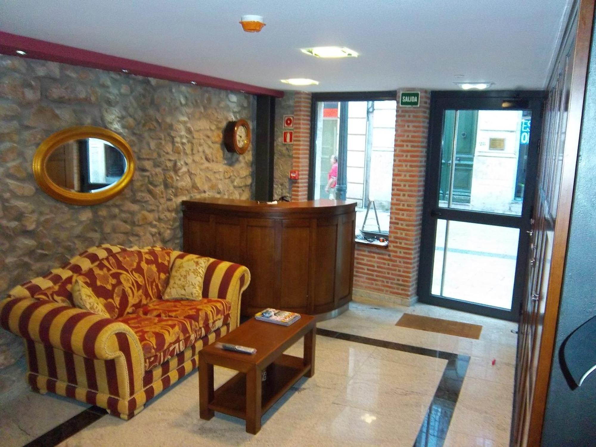 Apartamentos Entrepalacios Avilés Exterior foto