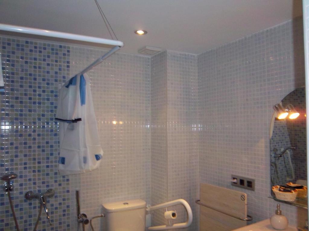 Apartamentos Entrepalacios Avilés Habitación foto