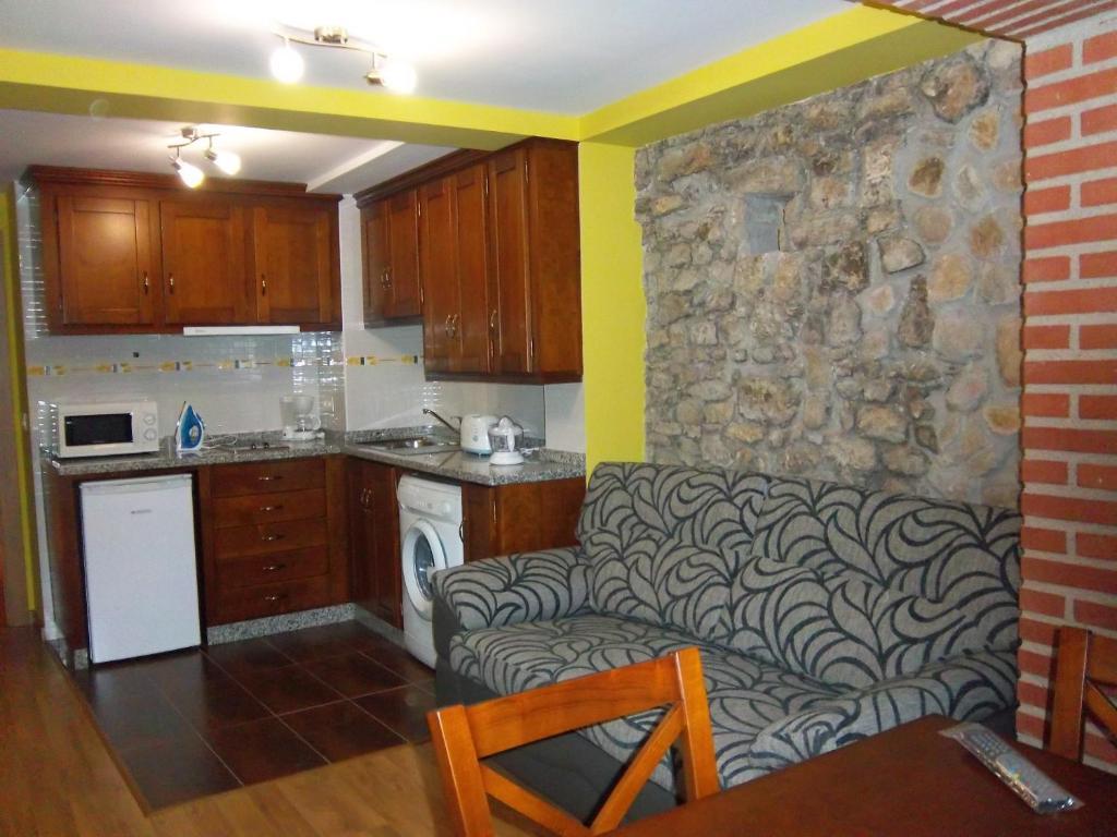 Apartamentos Entrepalacios Avilés Habitación foto