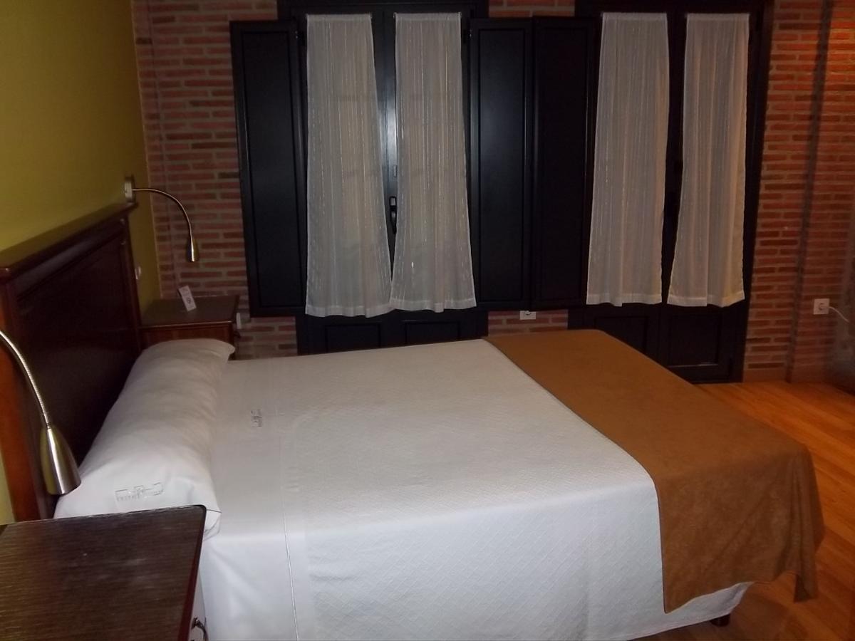 Apartamentos Entrepalacios Avilés Exterior foto